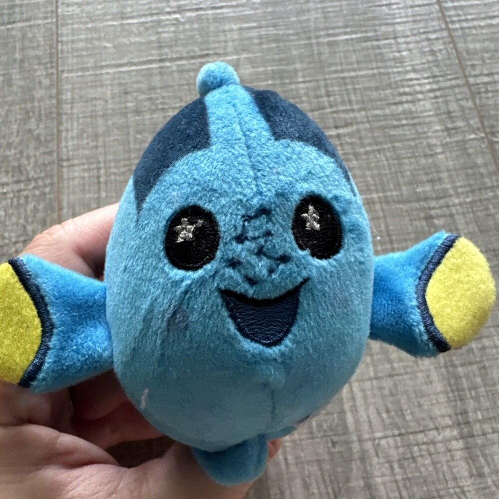 Disney Parks Wishables Finding Nemo Submarine Voyage Series - Dory